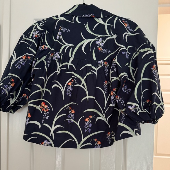 Maeve size XXS cropped shirt. Minimally worn. - Picture 3 of 3